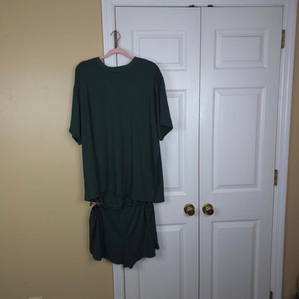 Set Active Style 2 Piece Lounge Set Oversized Tee and Shorts Green XL